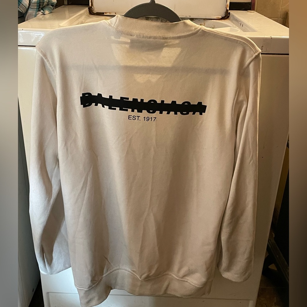Balenciaga sweat shirt